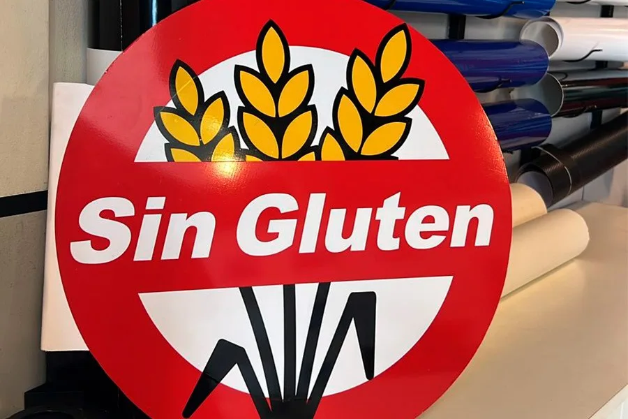 Ploteo sobre PVC espumado para señalización comercial